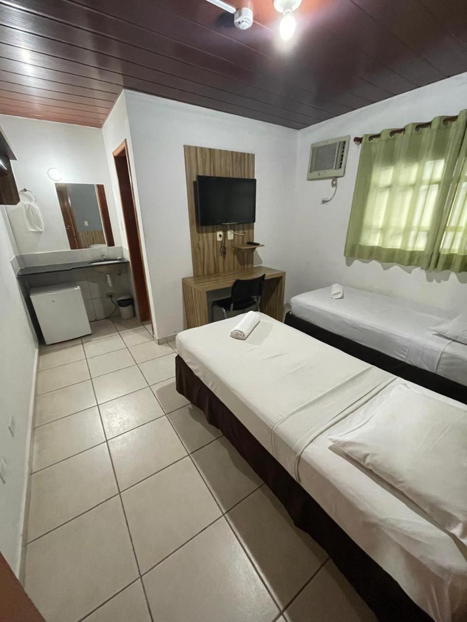 Cr Hotel Bueno - Antigo Hotel Serras De Goyaz Goiania Exterior photo A room at the hotel