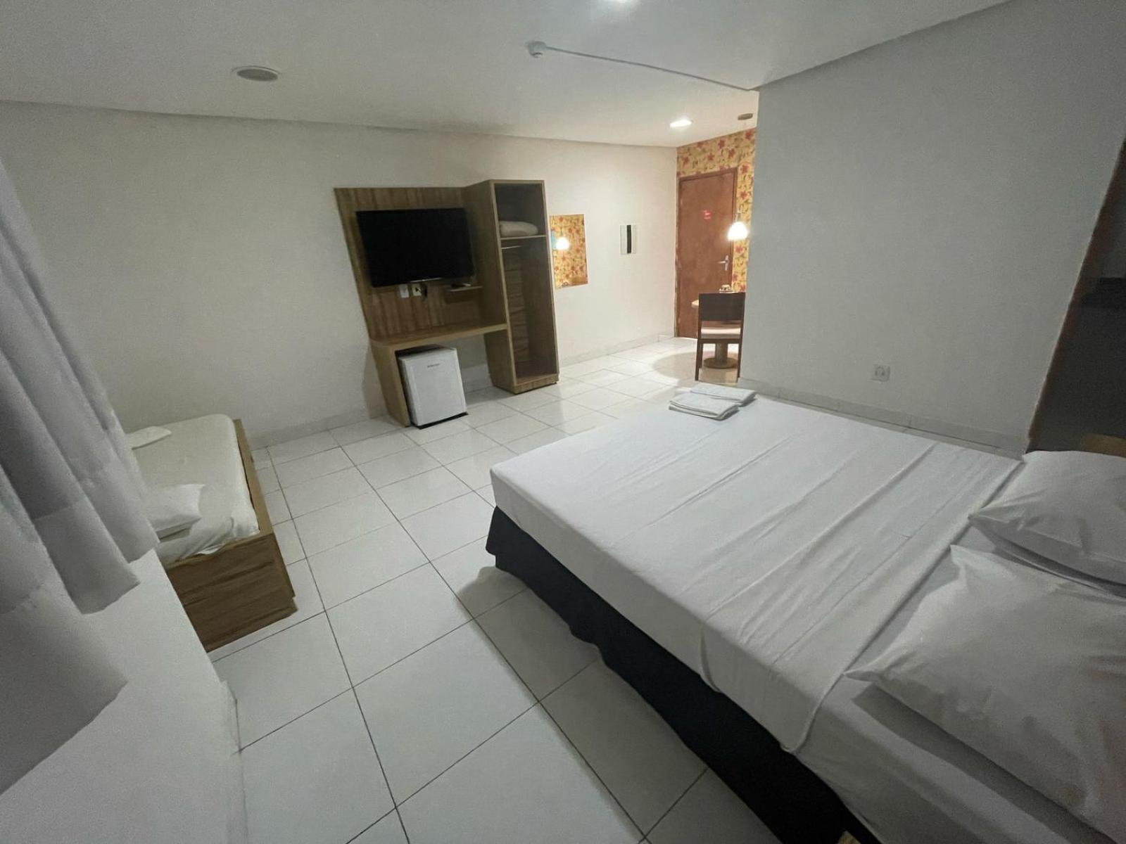 Cr Hotel Bueno - Antigo Hotel Serras De Goyaz Goiania Exterior photo A room at the hotel